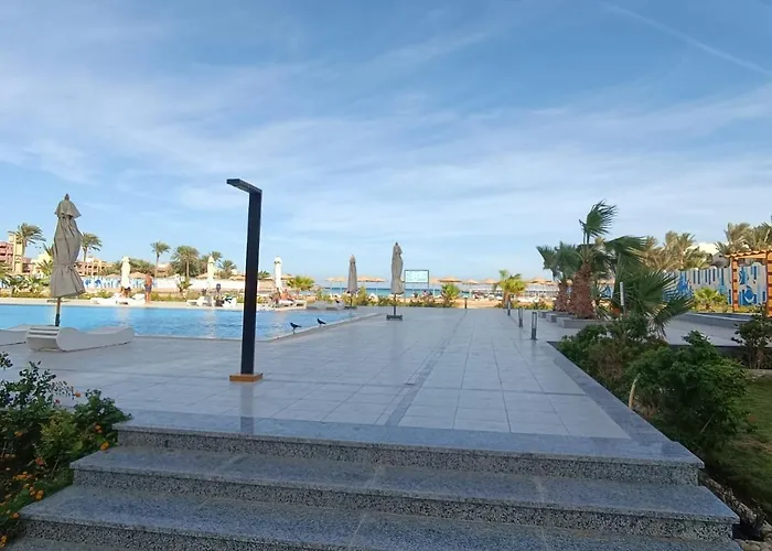 Apartment Sea La Vie Furnteched, Central, Front, Free Wifi Hurghada